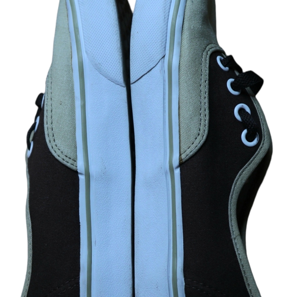 Custom Design Vans - image 4